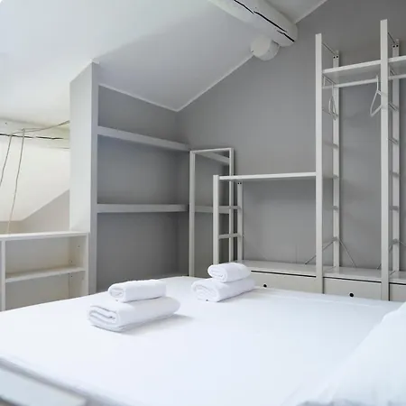 Appartement Youhosty - Custodi 12 *