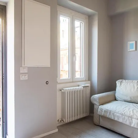 Appartement Youhosty - Custodi 12 *